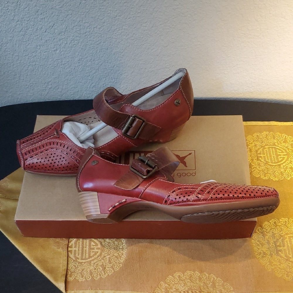 🦋NIB Pikolinos Red Leather Mary Jane Shoes - Picture 6 of 16